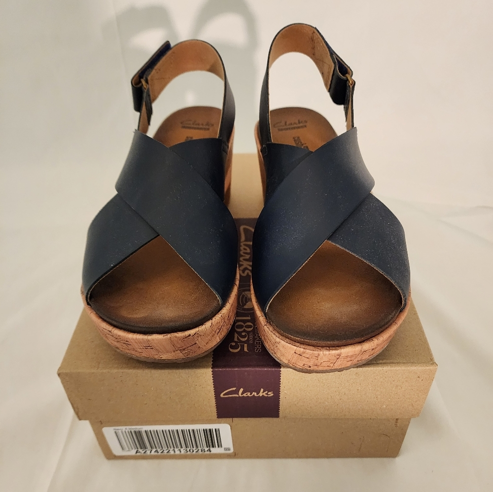 Clarks Stacha Hale Wedge Sandal Navy Blue Size 8M
